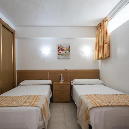 Apartment Apartamentos Las Carabelas *