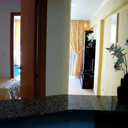 Apartamentos Las Carabelas Apartment